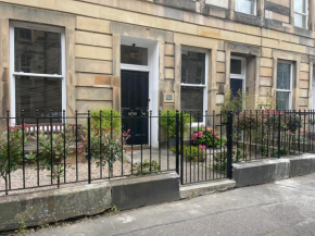 Oxford Apartment